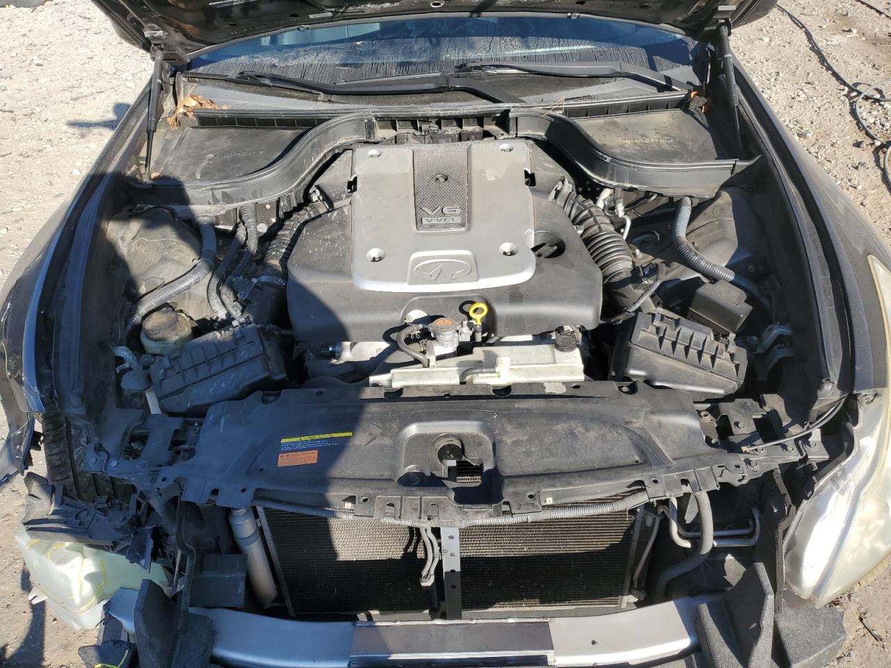 INFINITI G37 Image 12