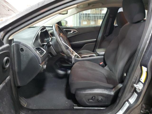 Chrysler 200 Limited Image 7