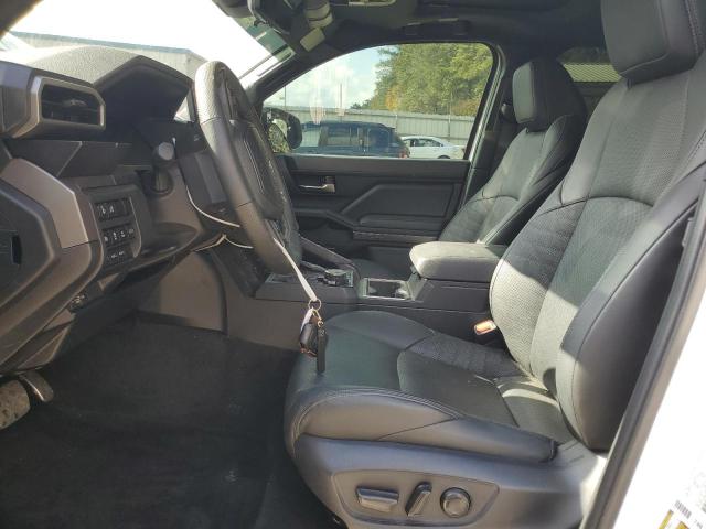 Toyota Tacoma Double Cab Image 10