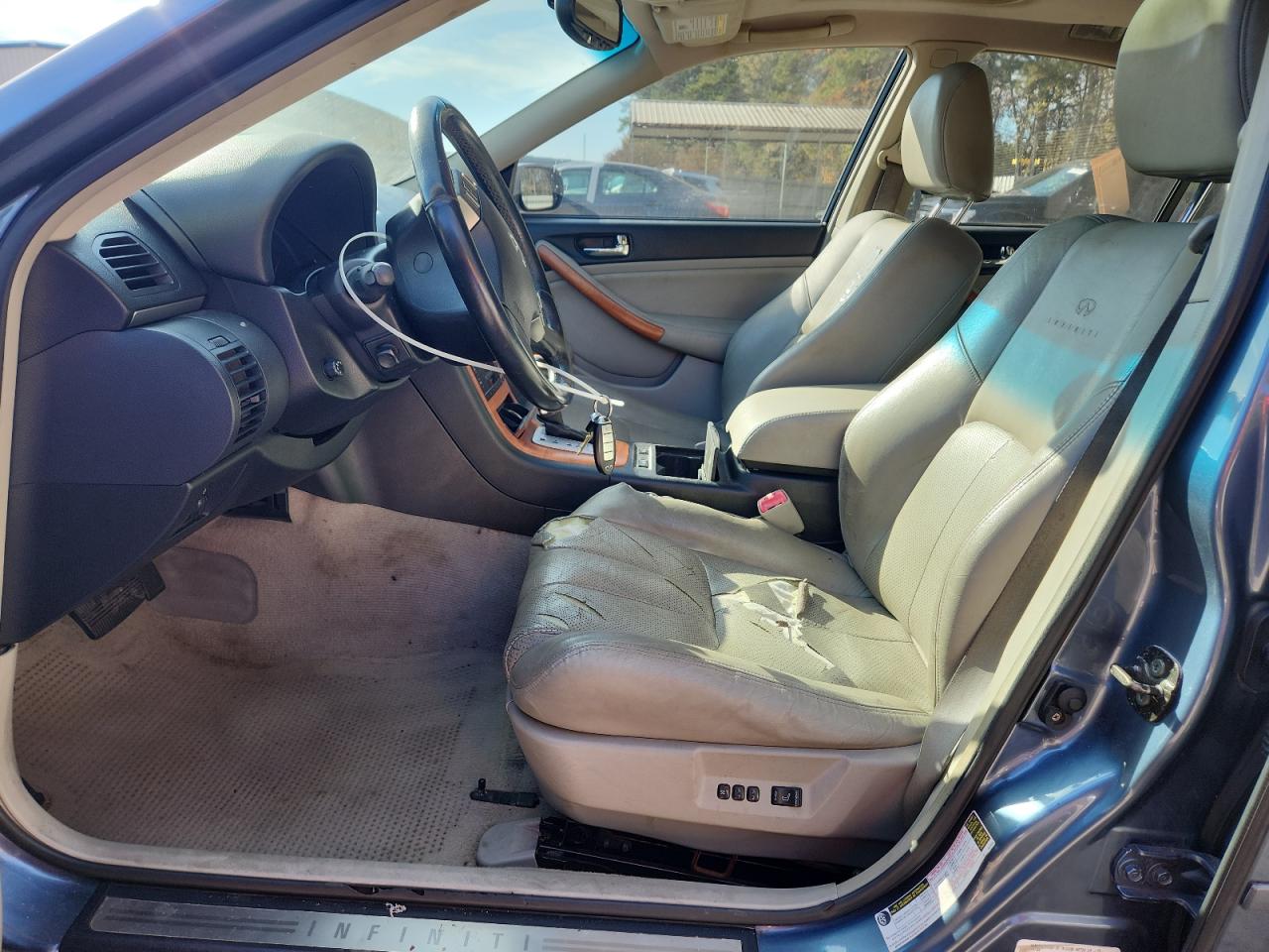 INFINITI G35 Image 9