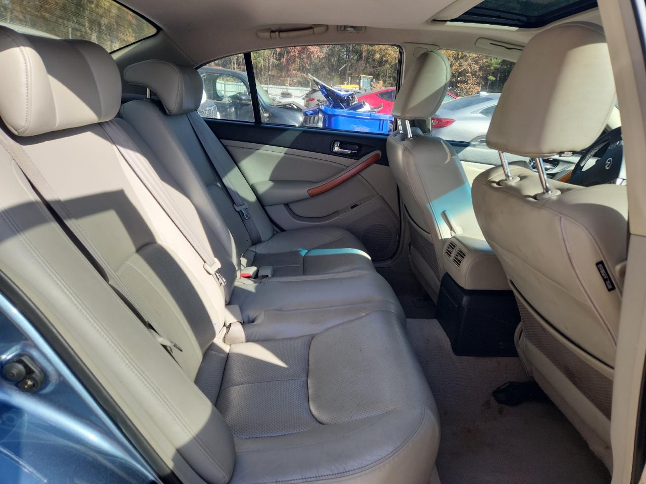 INFINITI G35 Image 2