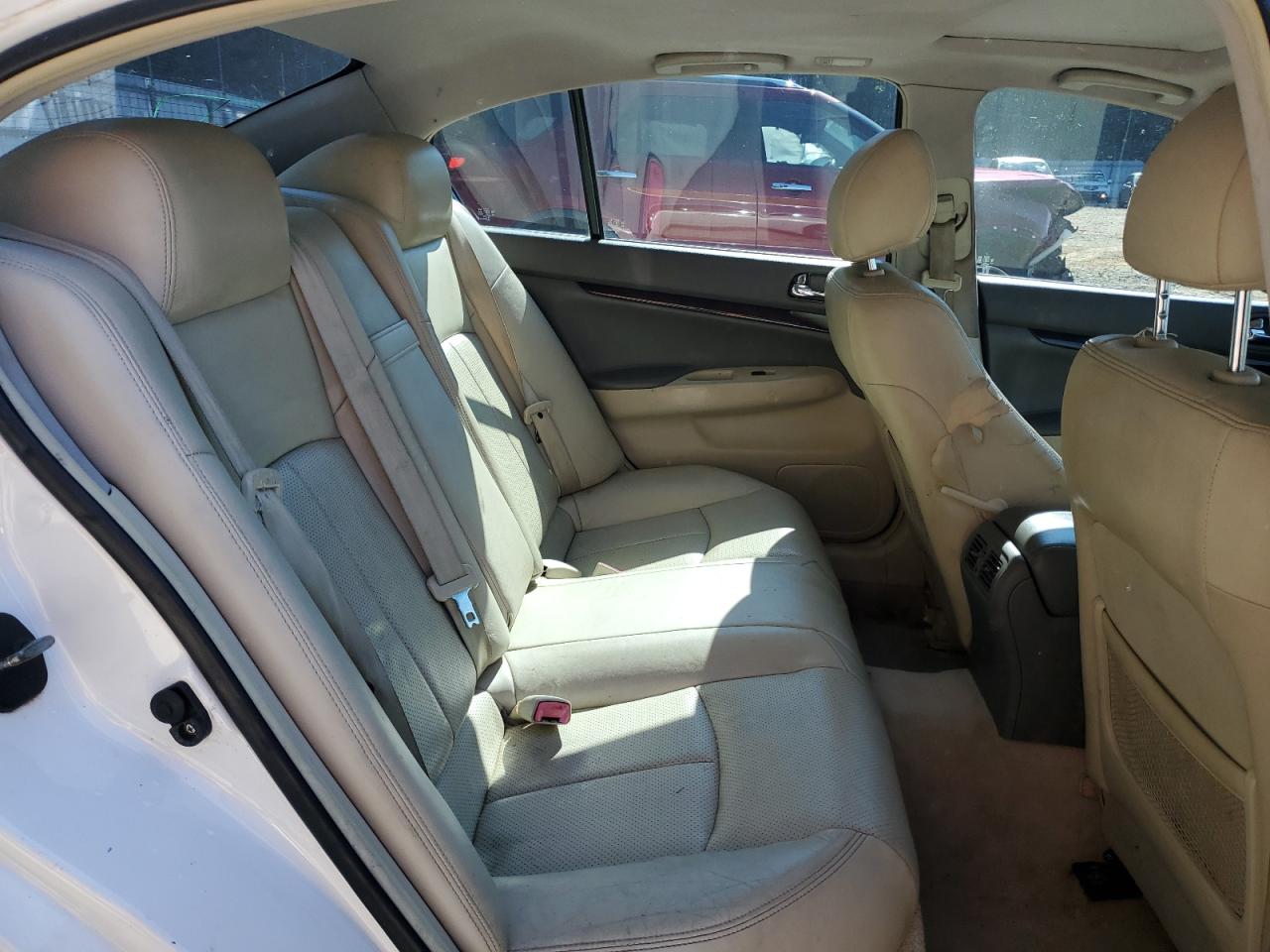 INFINITI G37 Base Image 3