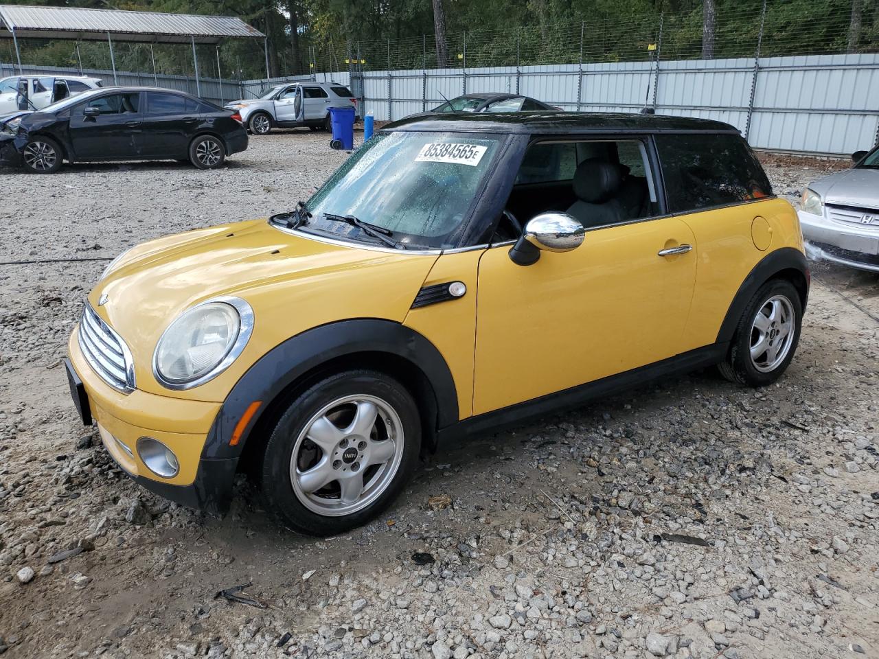 MINI Cooper Image 1
