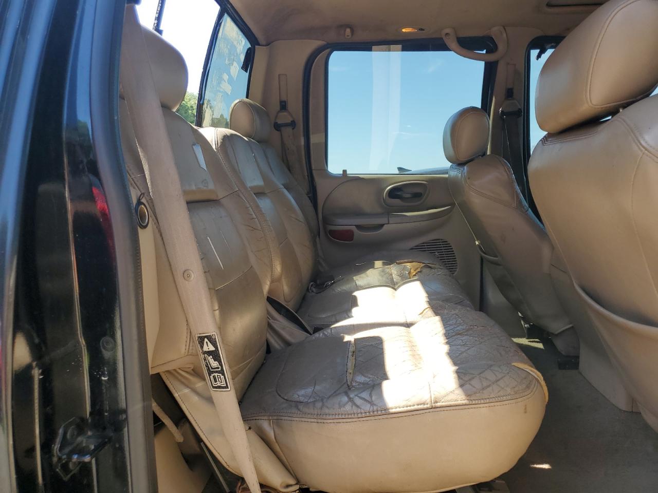 Ford F-150 Supercrew Image 4