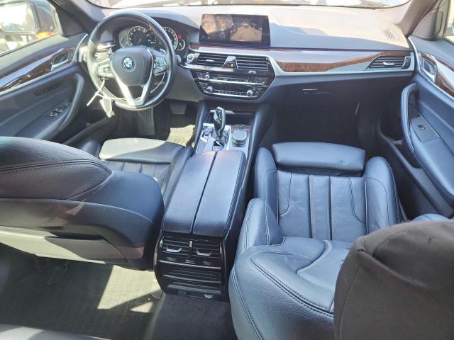 BMW 5 Series Image 4