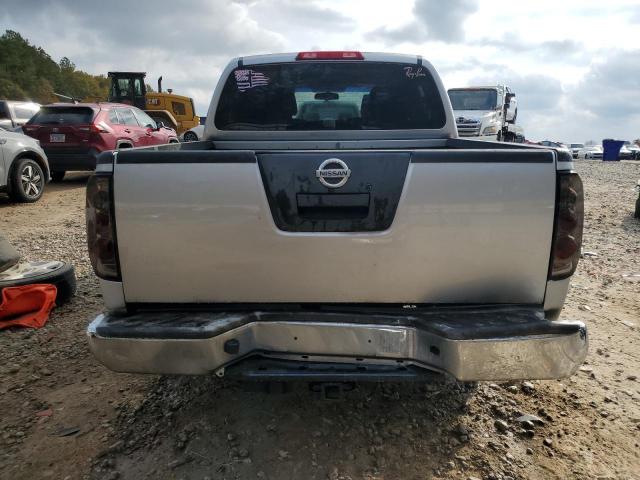 Nissan Frontier Crew Cab Le Image 10