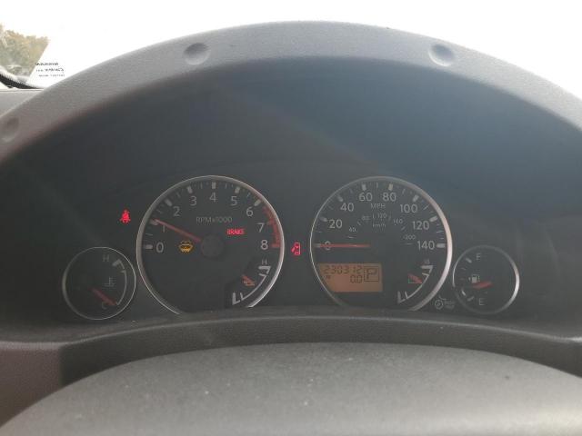 Nissan Frontier Crew Cab Le Image 5