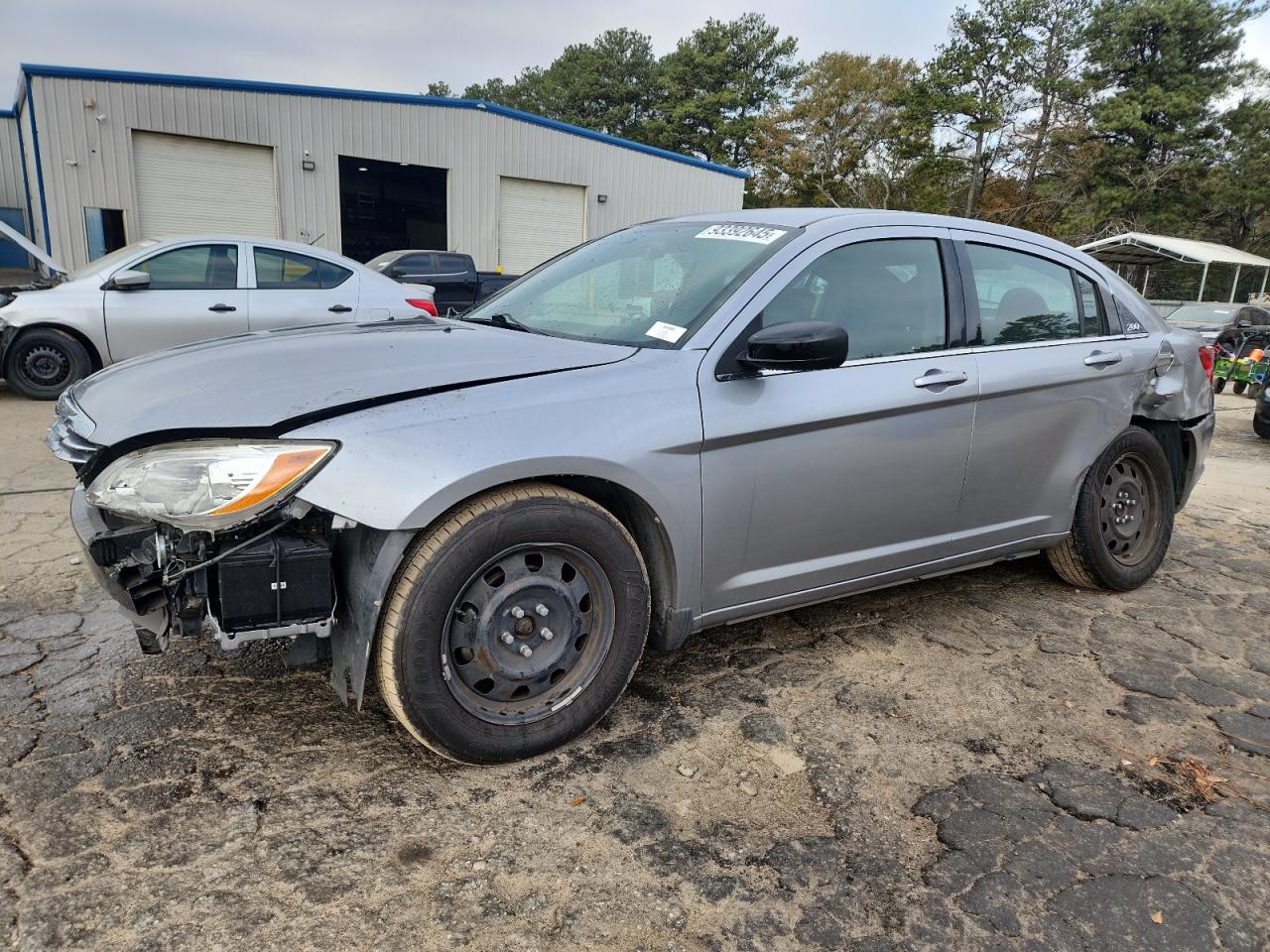 Chrysler 200 Lx Image 1