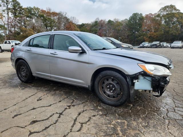 Chrysler 200 Lx Image 3