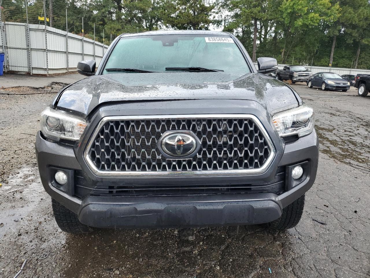 Toyota Tacoma Double Cab Image 9