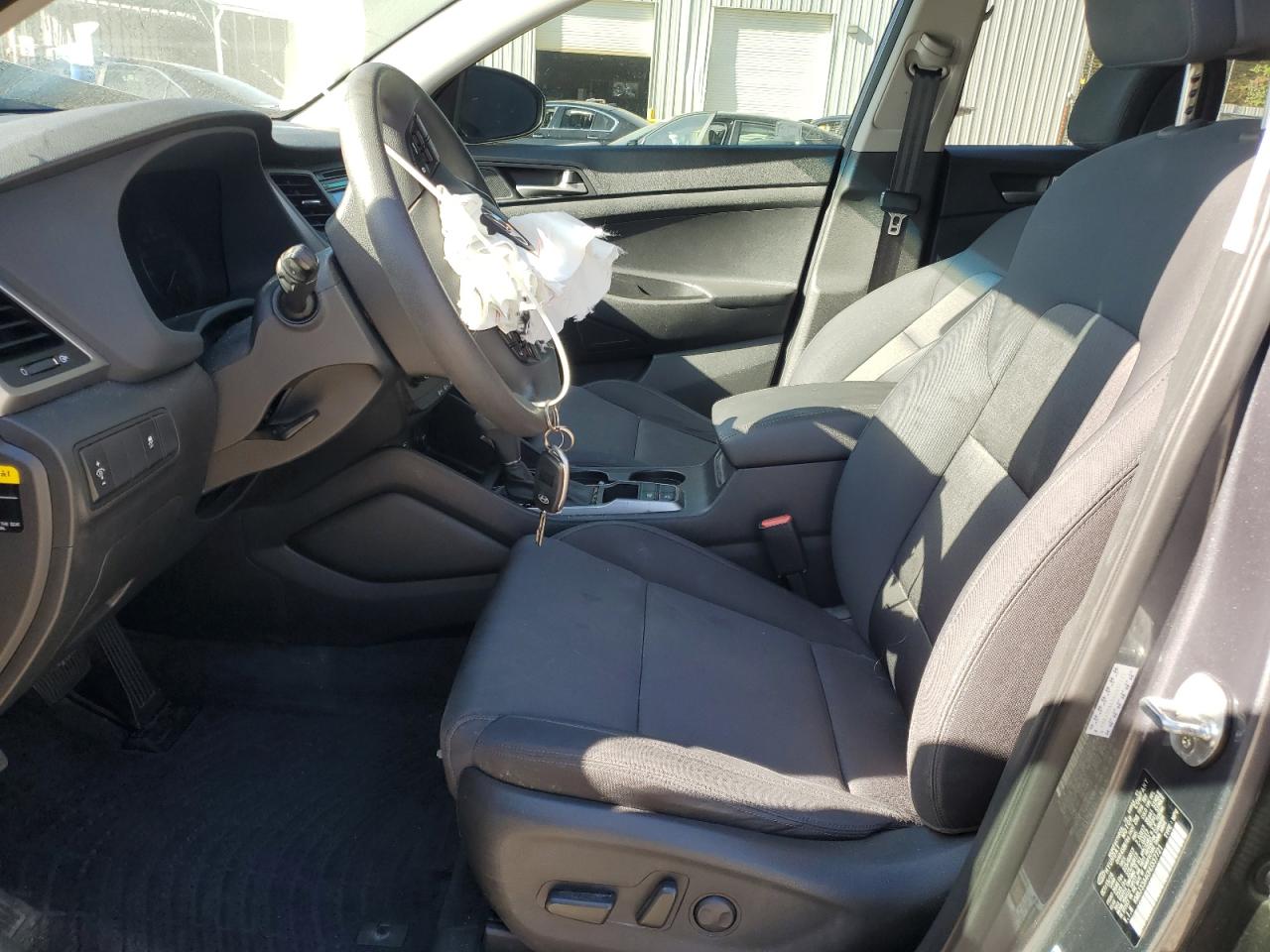 Hyundai TUCSON Limited Image 3