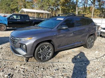  Salvage Hyundai TUCSON