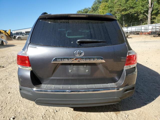 Toyota Highlander Base Image 4