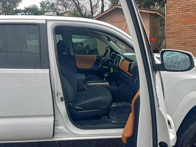 Toyota Tacoma Double Cab Image 5