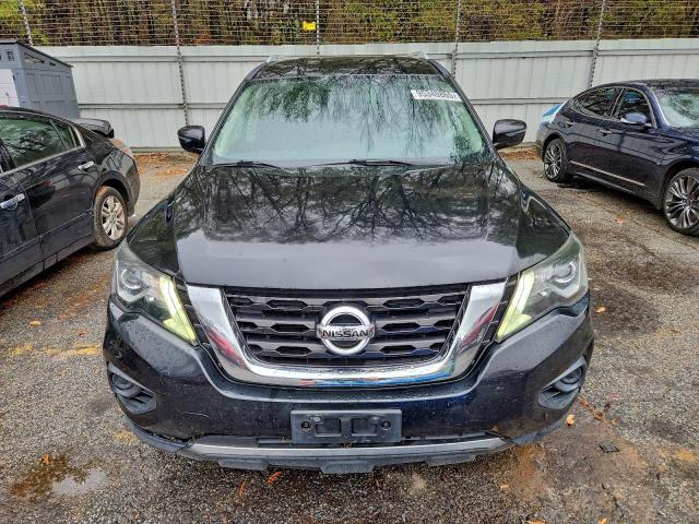 Nissan Pathfinder S Image 5