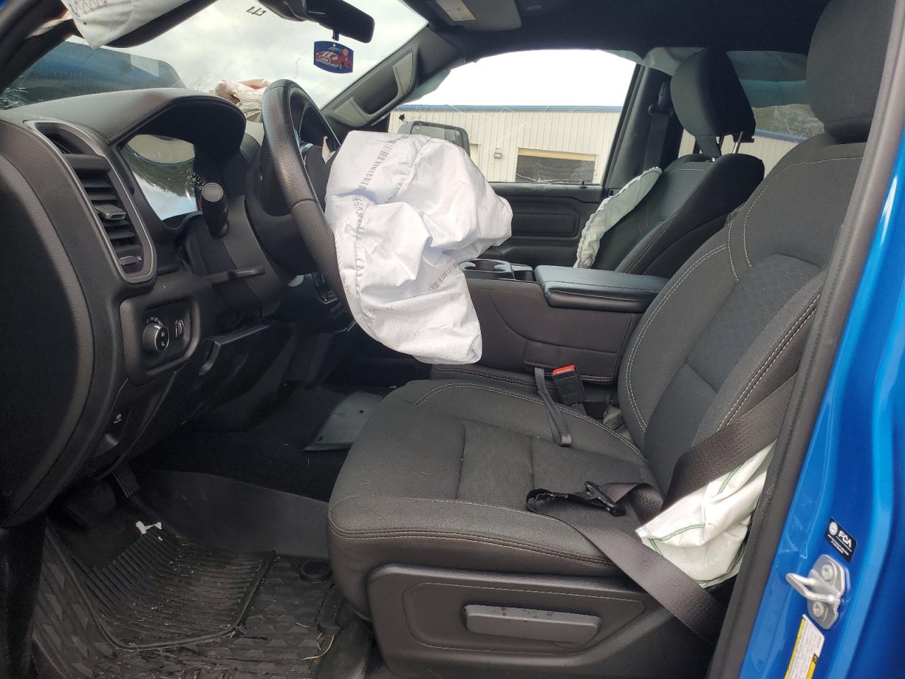 Ram 1500 Tradesman Image 6