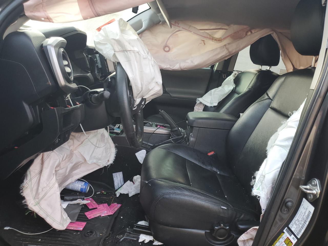 Toyota Tacoma Double Cab Image 5