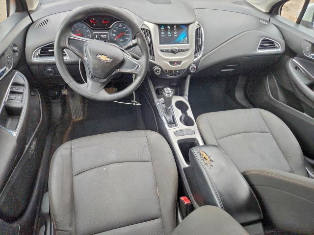 Chevrolet Cruze Ls Image 4