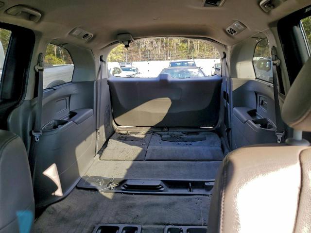 Honda Odyssey Touring Image 11