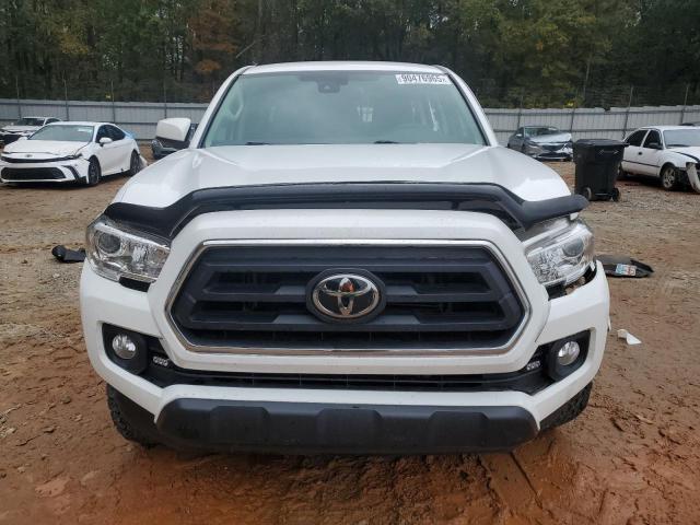Toyota Tacoma Double Cab Image 5