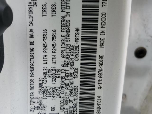 Toyota Tacoma Double Cab Image 12