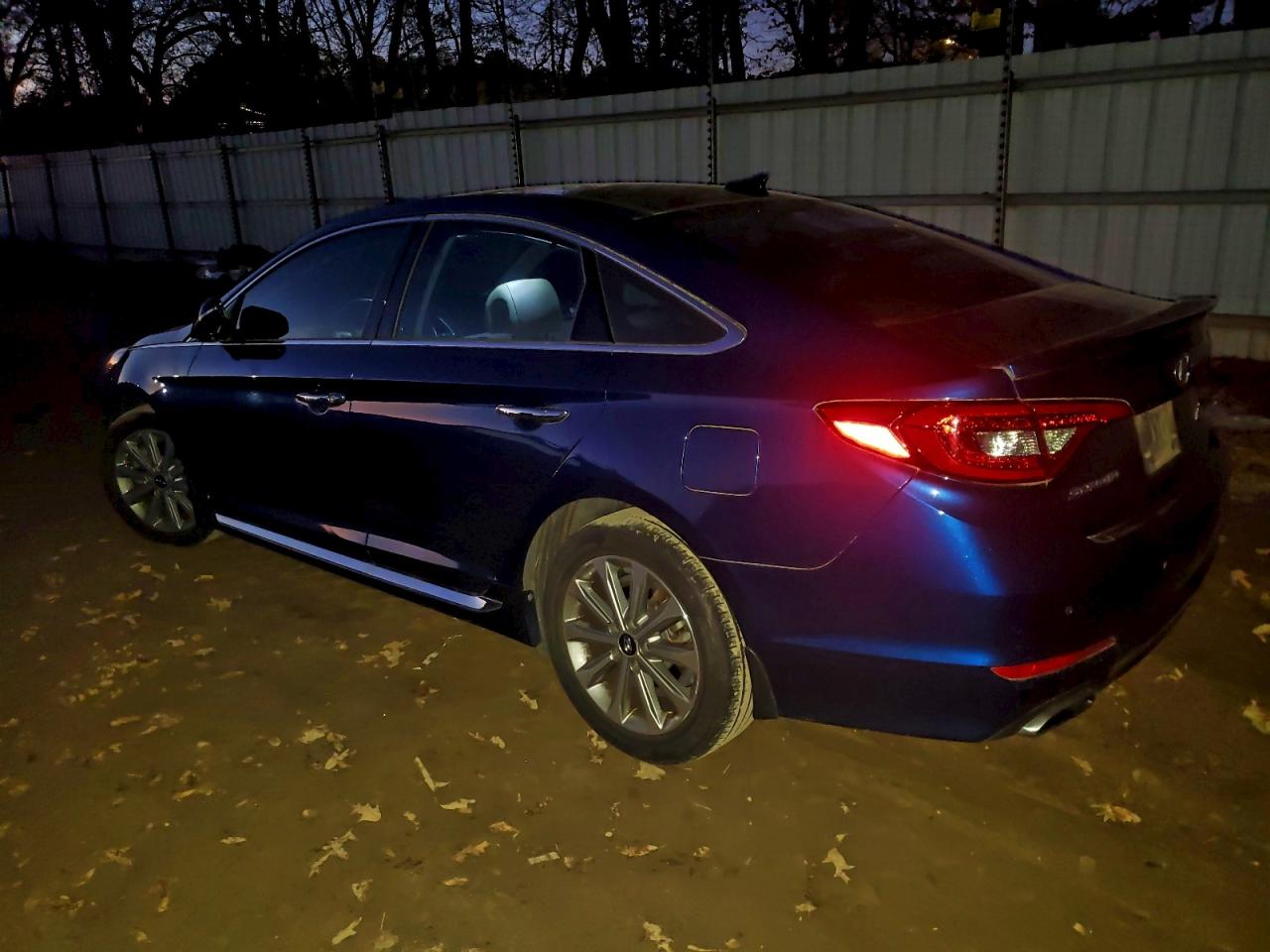 Hyundai SONATA Sport Image 3