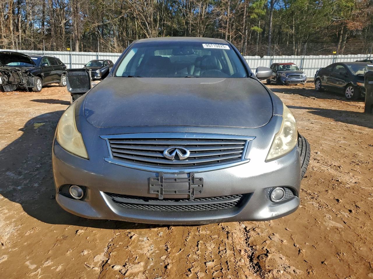 INFINITI G37 Image 5