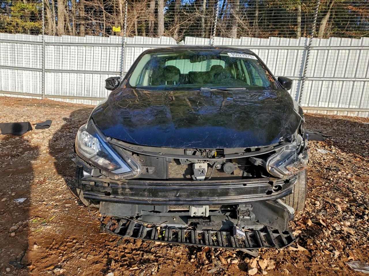 Nissan Sentra S Image 4