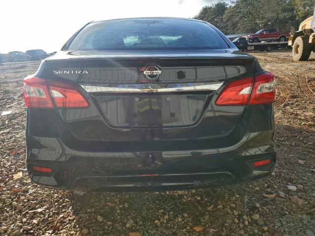 Nissan Sentra S Image 2