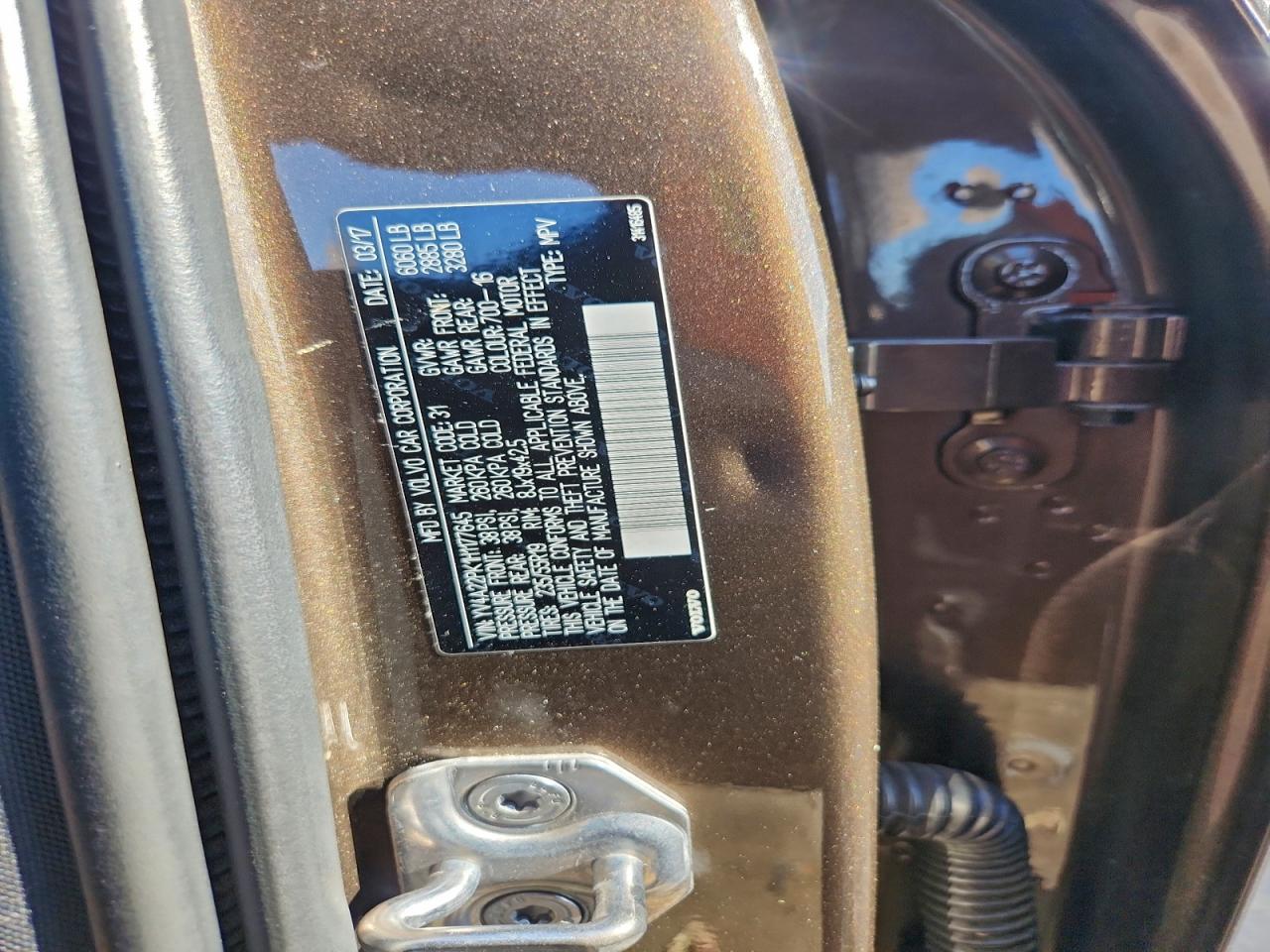 Volvo XC90 T6 Image 11