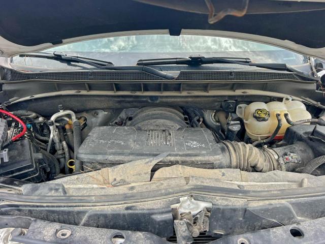 Chevrolet Suburban K1500 Z71 Image 9