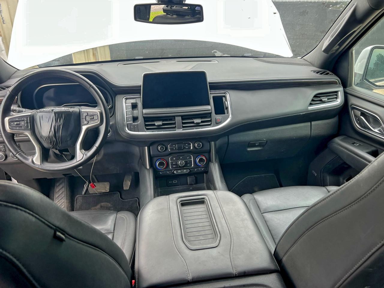 Chevrolet Suburban K1500 Z71 Image 5