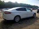 Ford Fusion S Image 6