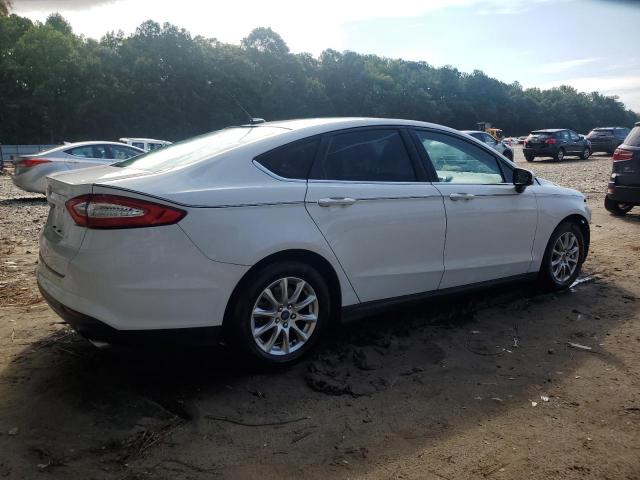 Ford Fusion S Image 6