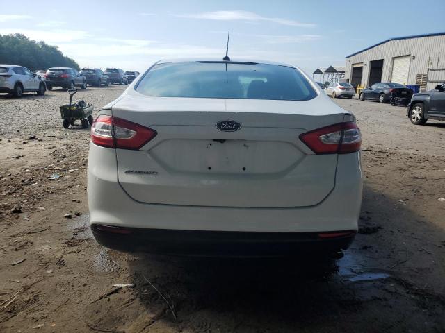 Ford Fusion S Image 11