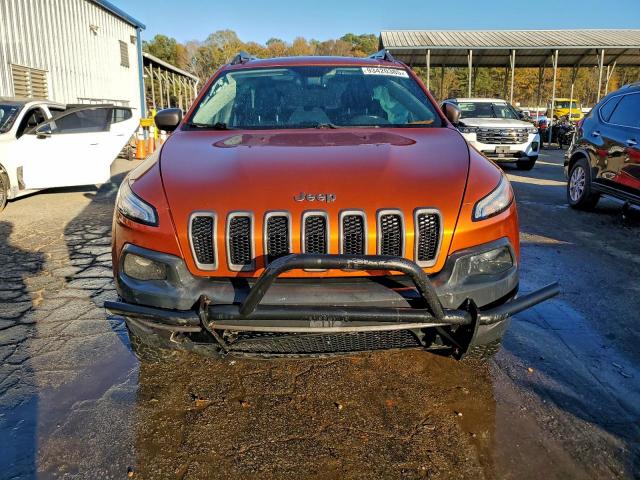 Jeep Cherokee Trailhawk Image 3