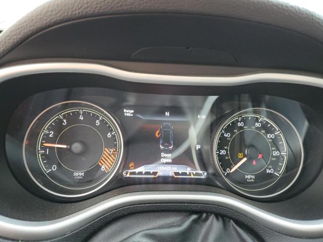 Jeep Cherokee Trailhawk Image 12