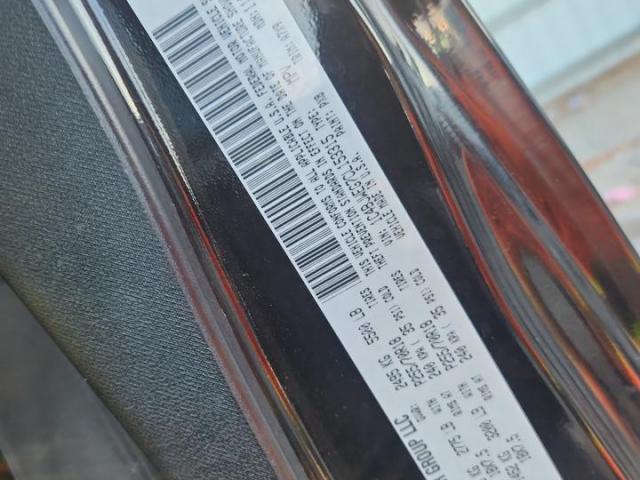 Jeep Wrangler Sahara Image 7