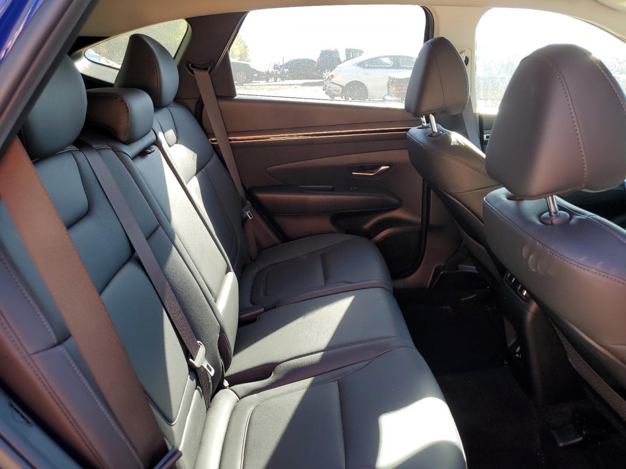 Hyundai TUCSON Sel Image 2