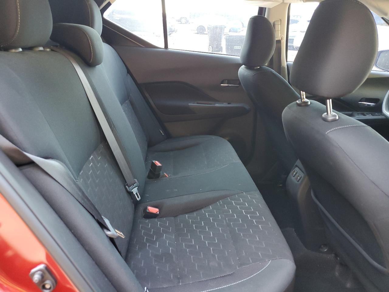 Nissan Kicks Sv Image 8