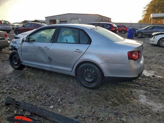 Volkswagen Jetta S Image 3