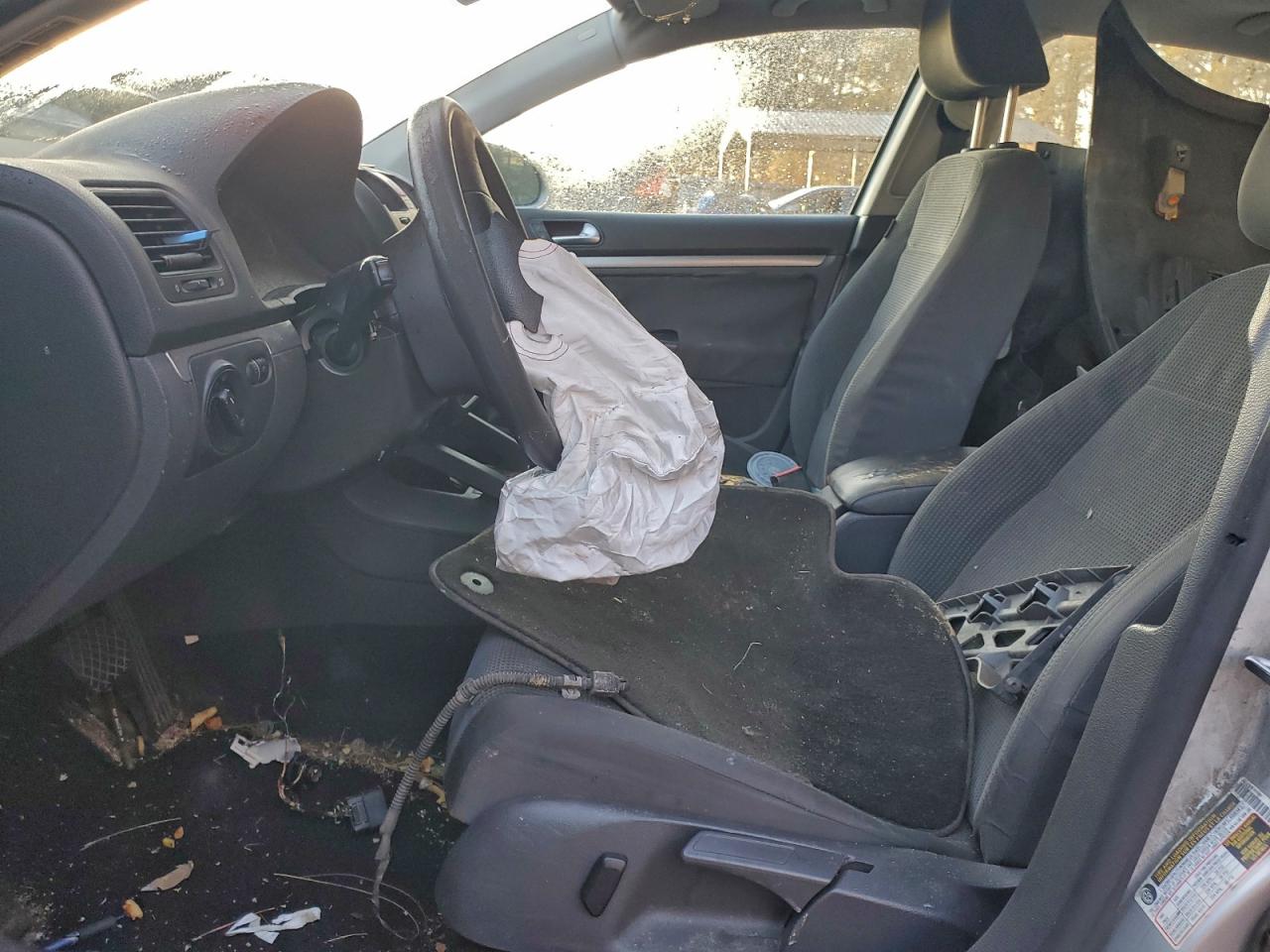 Volkswagen Jetta S Image 5