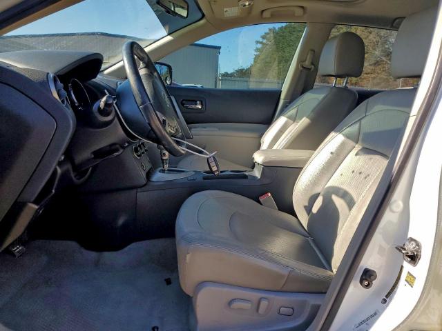 Nissan Rogue S Image 7