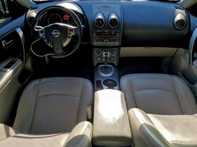 Nissan Rogue S Image 2