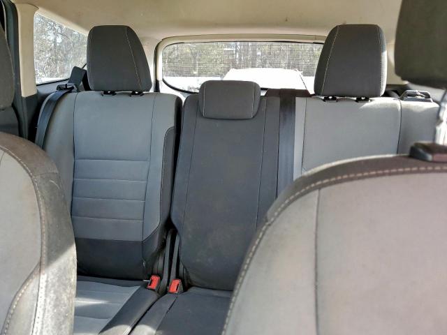 Ford Escape S Image 7