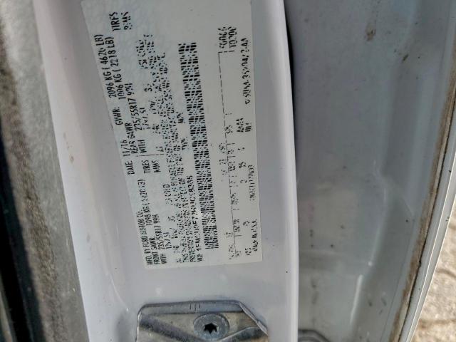 Ford Escape S Image 11