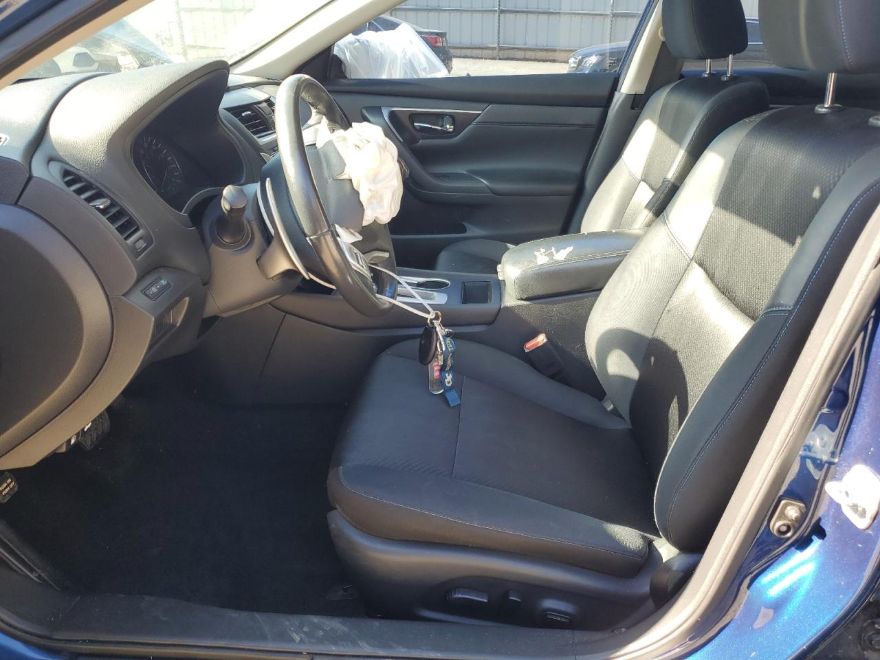 Nissan Altima 2.5 Image 6