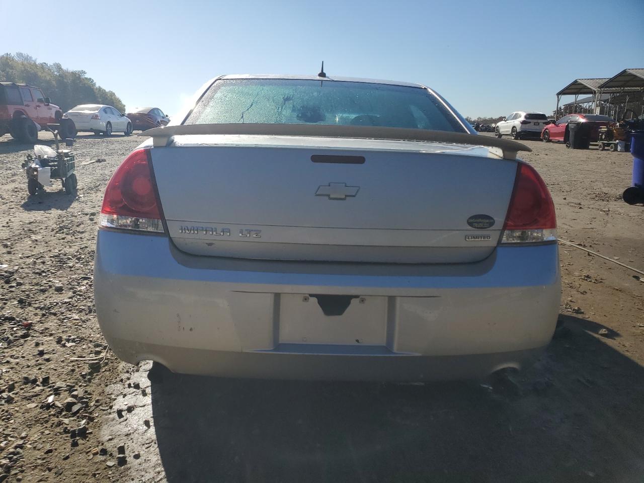 Chevrolet Impala Ltz Image 5