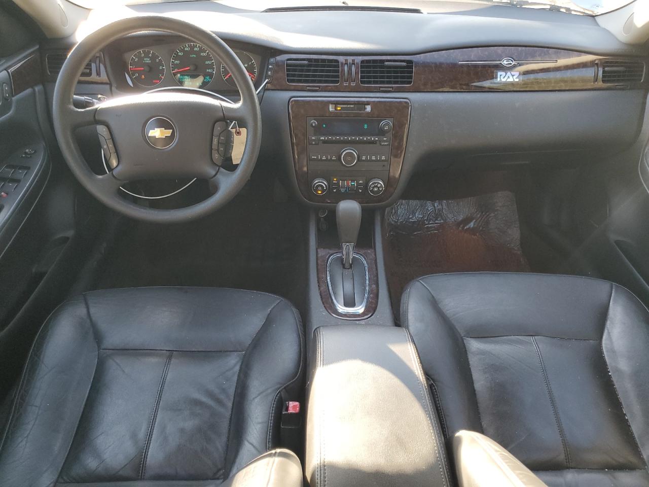 Chevrolet Impala Ltz Image 8