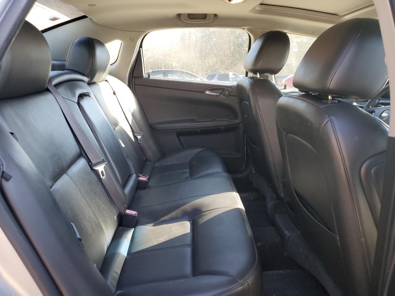 Chevrolet Impala Ltz Image 6